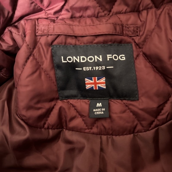 London Fog Medium Solid Red Quilted Side Stretch Full-Zip Hooded Jacket - EUC - Picture 3 of 4